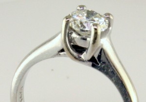 Cast Solitaire with cross over prongs, I-21941