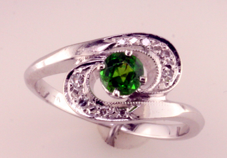 Demantoid Garnet & Diamond Ring