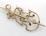 gold-violin-pin