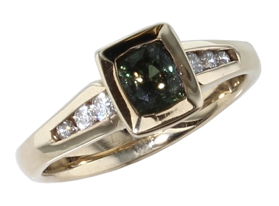 14ky Alexandrite + Diamond Ring