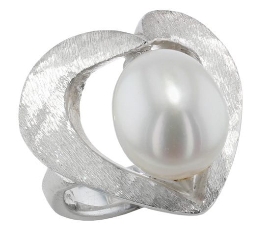 Cultured Pearl Heart Ring