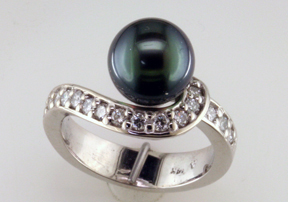 Custom Pearl Ring