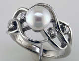 Custom Pearl Diamond Ring
