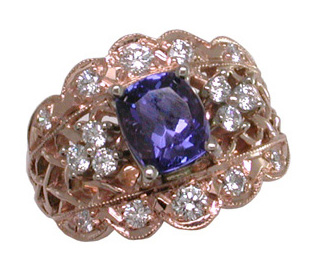 18k Tanzanite & Diamond Ring