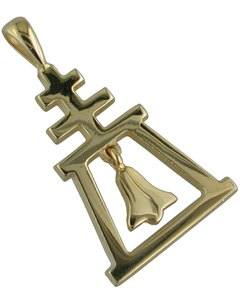 Medium Traditional Raincross Pendant